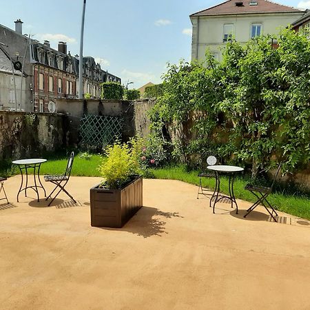 רמירמון Suite Yves Klein - Proche Gare Et Centre-Ville- Entree Privee מראה חיצוני תמונה